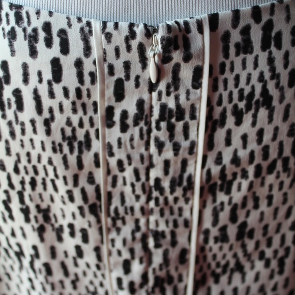 Banana Republic Blouse - Picture 15 of 16